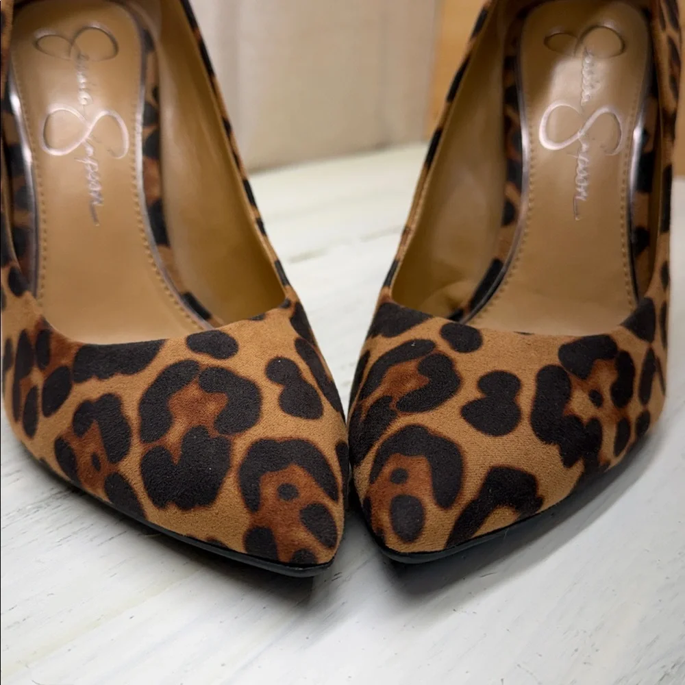 Jessica Simpson Leopard Print Stiletto Heels Sz 7M - Picture 5 of 10